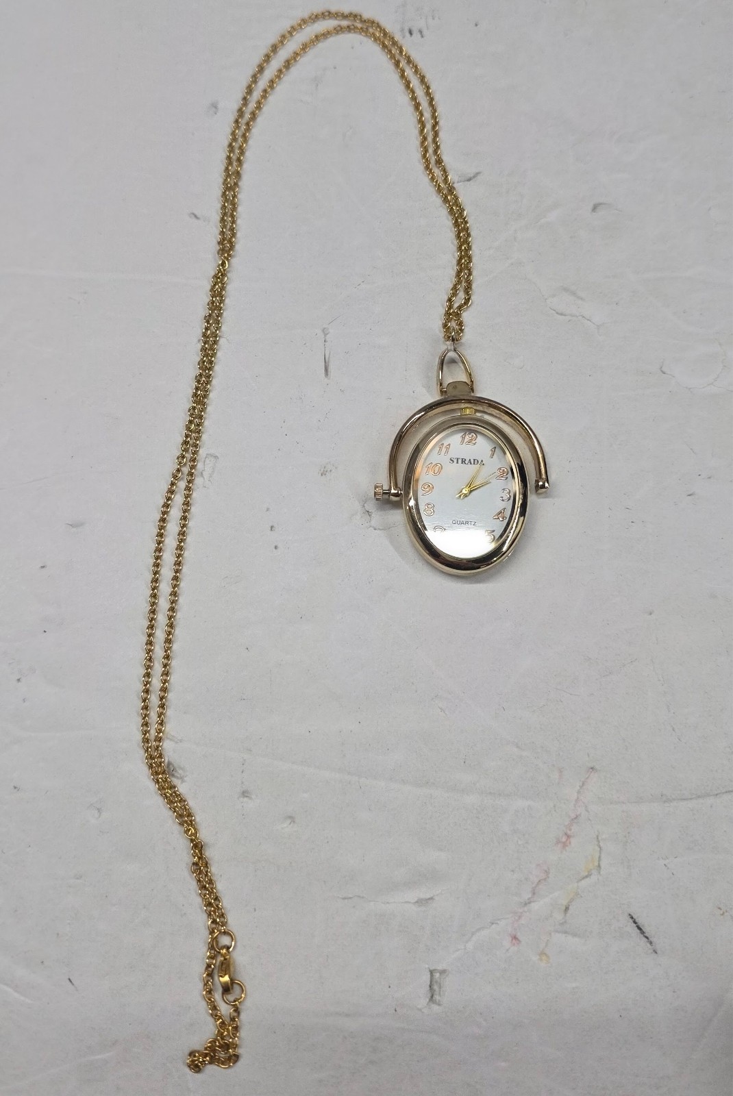Gold Toned Round Quartz Watch Pendant Necklace Chain Analog Small Clock