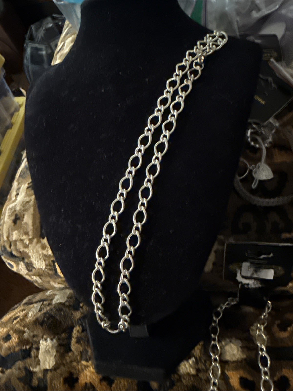 Silver-Tone Metal 18” Cable Chain Necklace Lobster Clasp M1