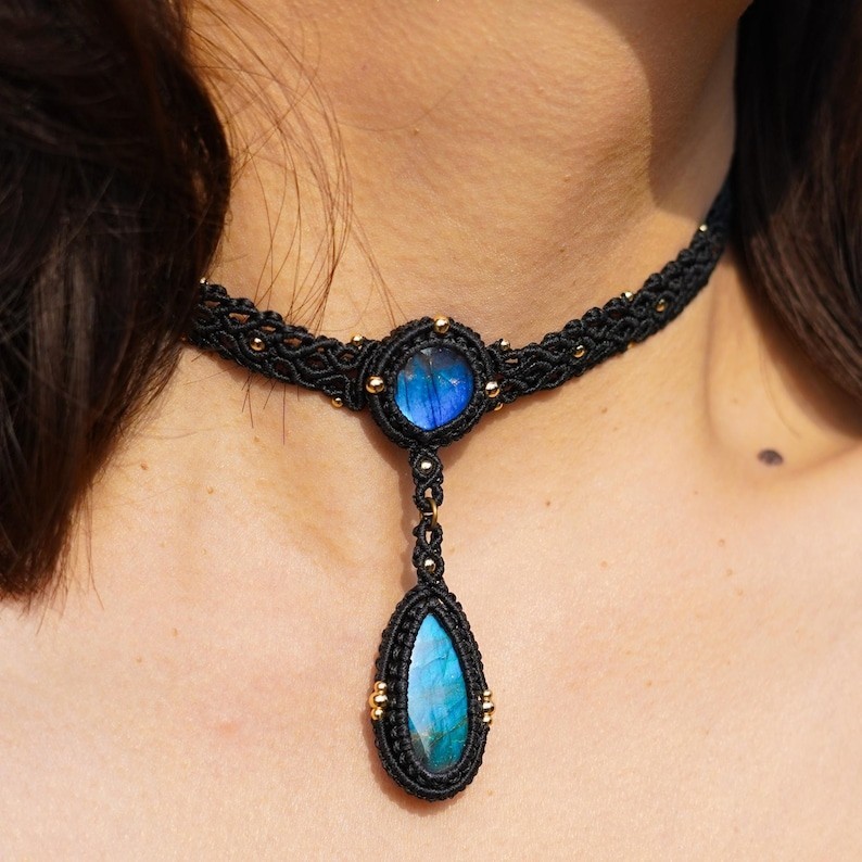 labradorite necklace,Crystal macrame choker, gold choker necklace, natural stone