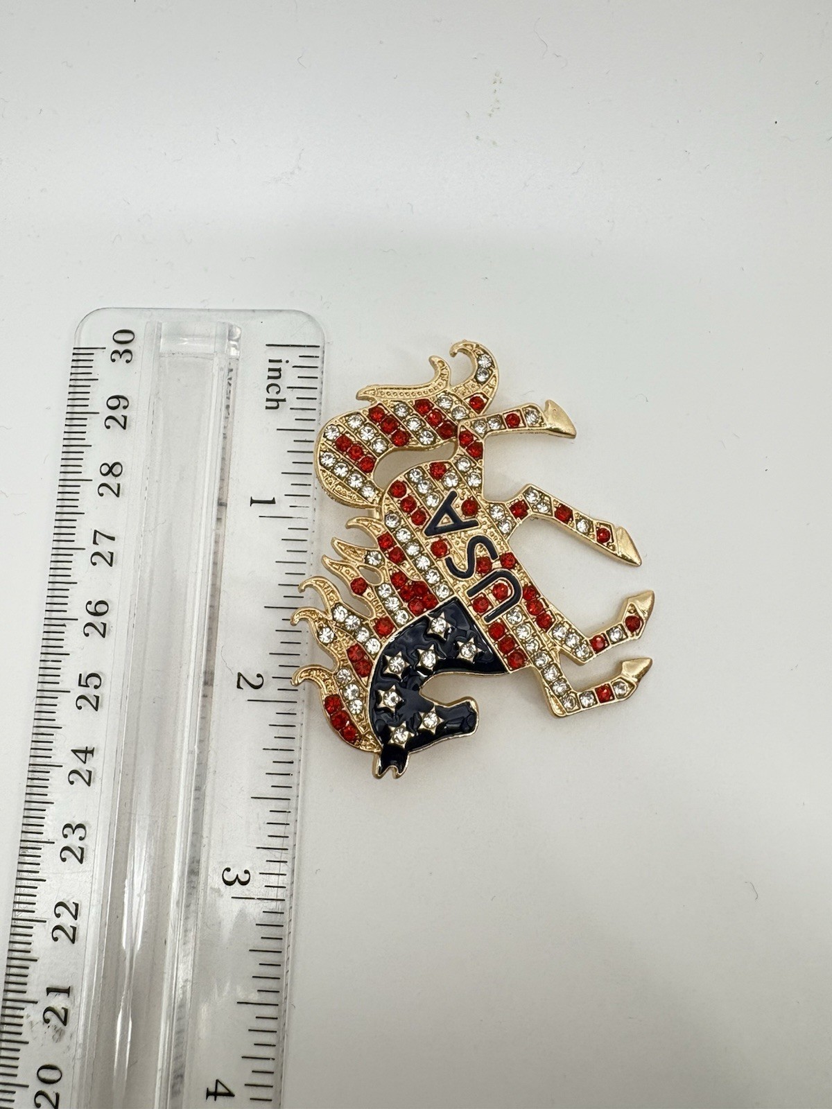 Patriotic Horse Brooch USA American Flag Gold Tone Rhinestone Pin Red White Blue