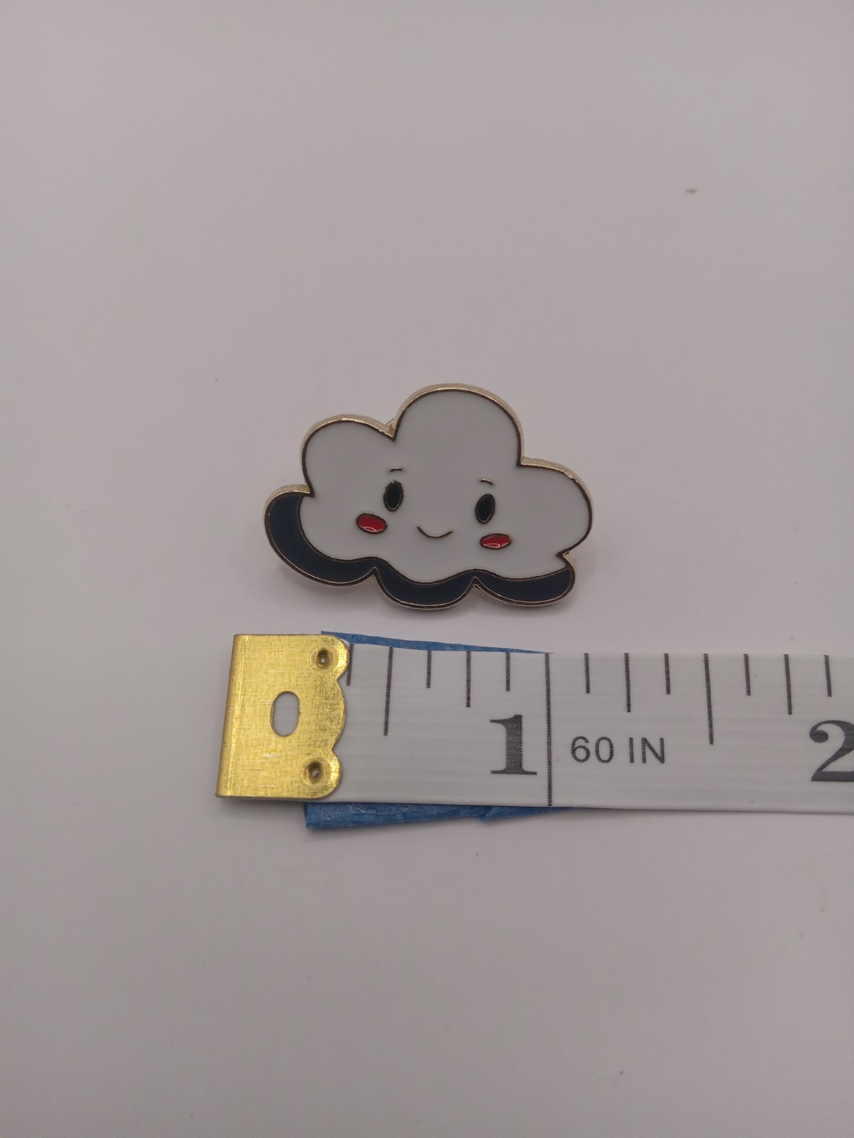 Cute Brand New PIN Enamel & Gold Tone, Easy Push Back Smiley White Cloud