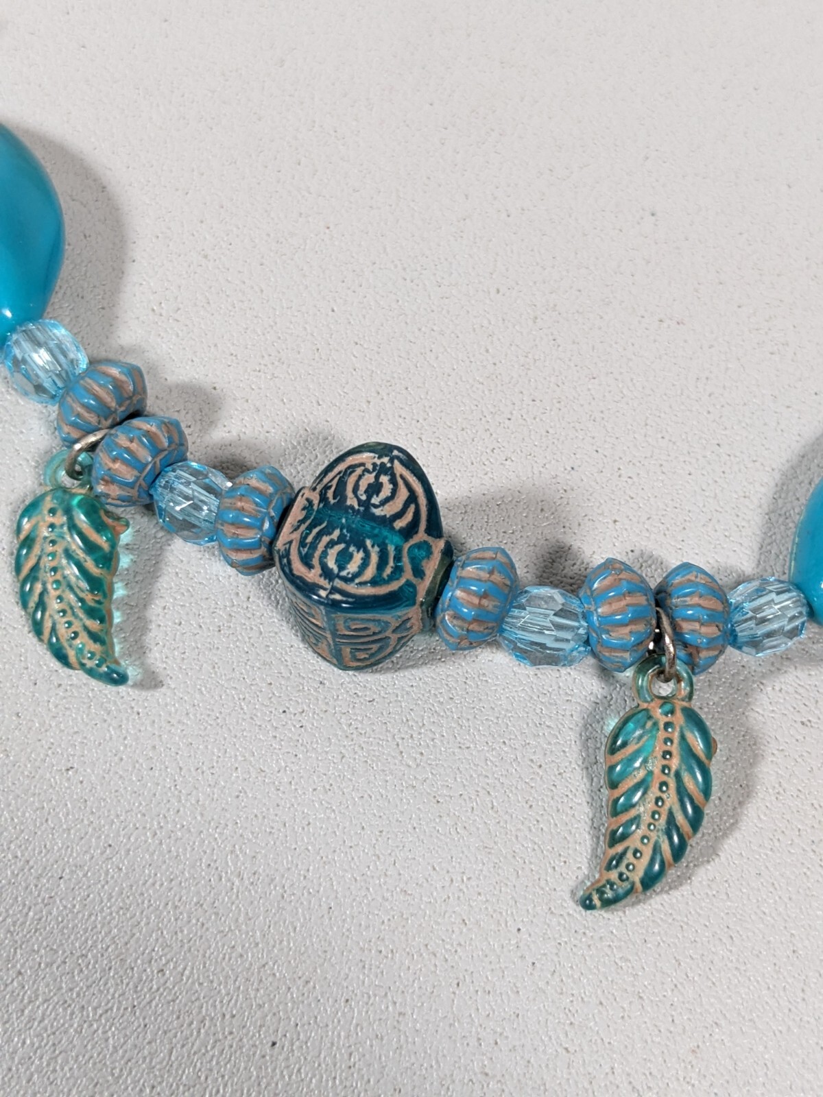 Beach Coastal Boho Blue Acrylic Leaf Charm Bead Bali Style Necklace 18.5 inches