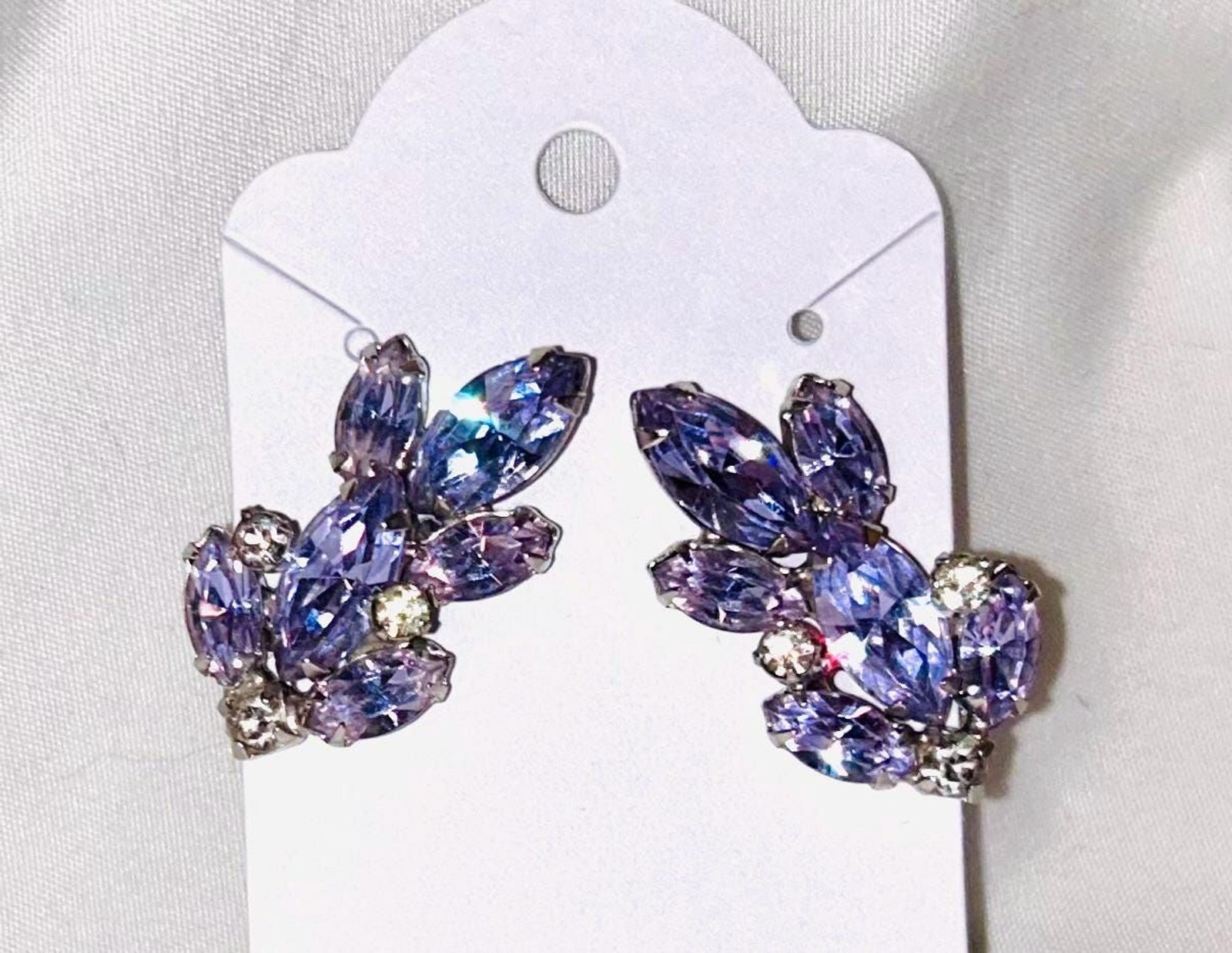 WEISS signed Lilac Lavender Pale Purple Rhinestone Vintage Clip Earrings.