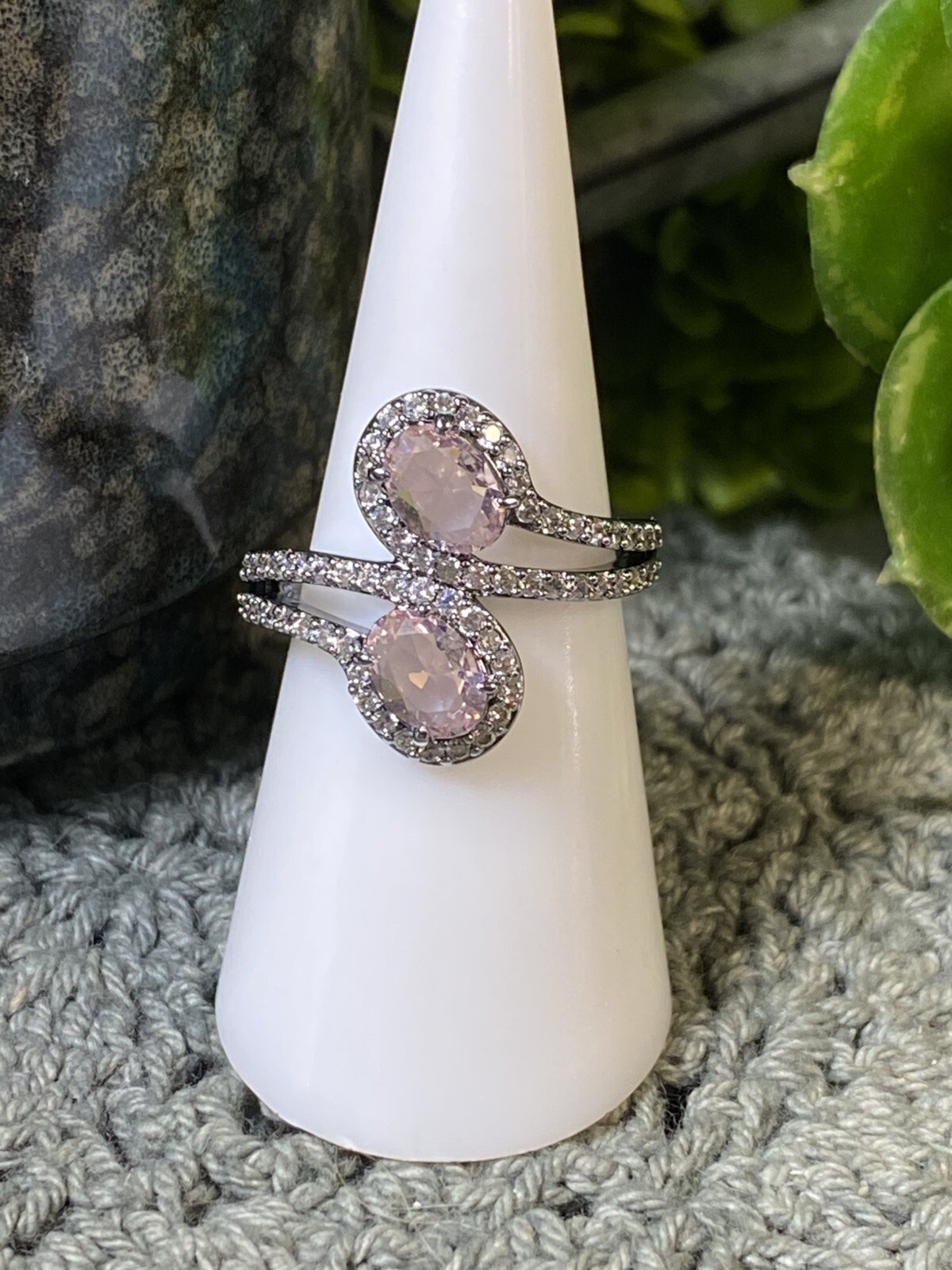 Bomb Party Ring 💍 Size 7 RBP8620 Say Yes To The Sparkle 🌸 Original Collection