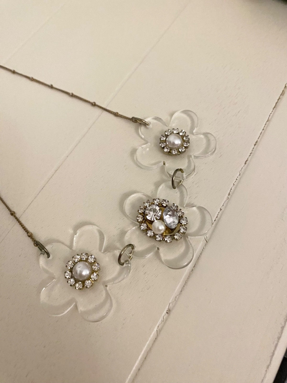Mercuryduo Japanese necklace | mixed metal, plastic flowers, pearl, crystal