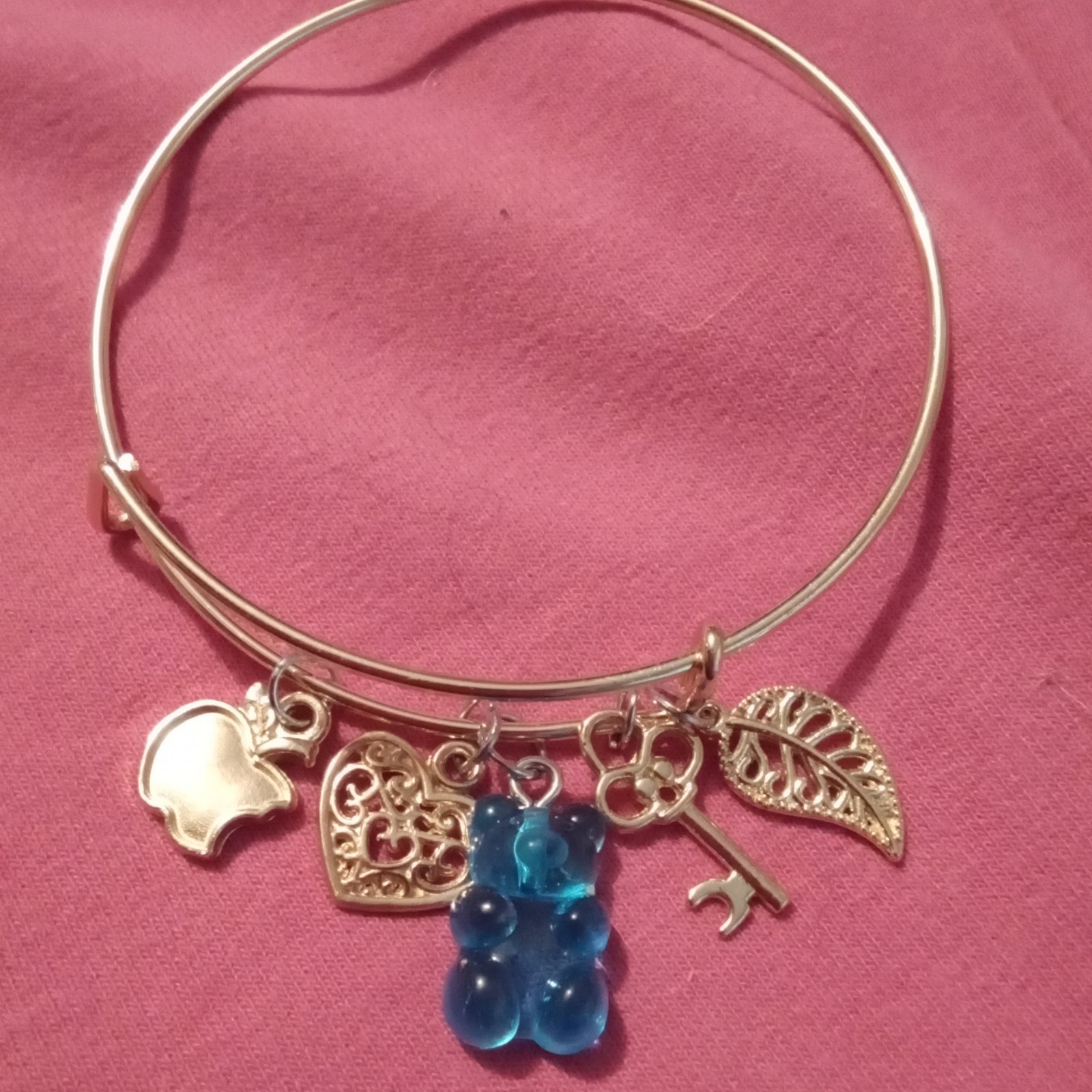 Silver Tone Wire Charm Bangle Bracelet Adjustable Slide Blue Bear Heart Love