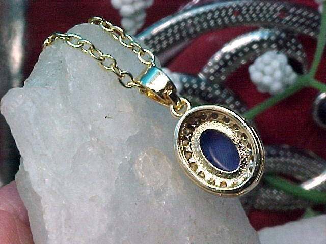 Blue Star Sapphire Pendant 8x6mm & White Topaz 925/Yellow Gold Plate w/ Chain