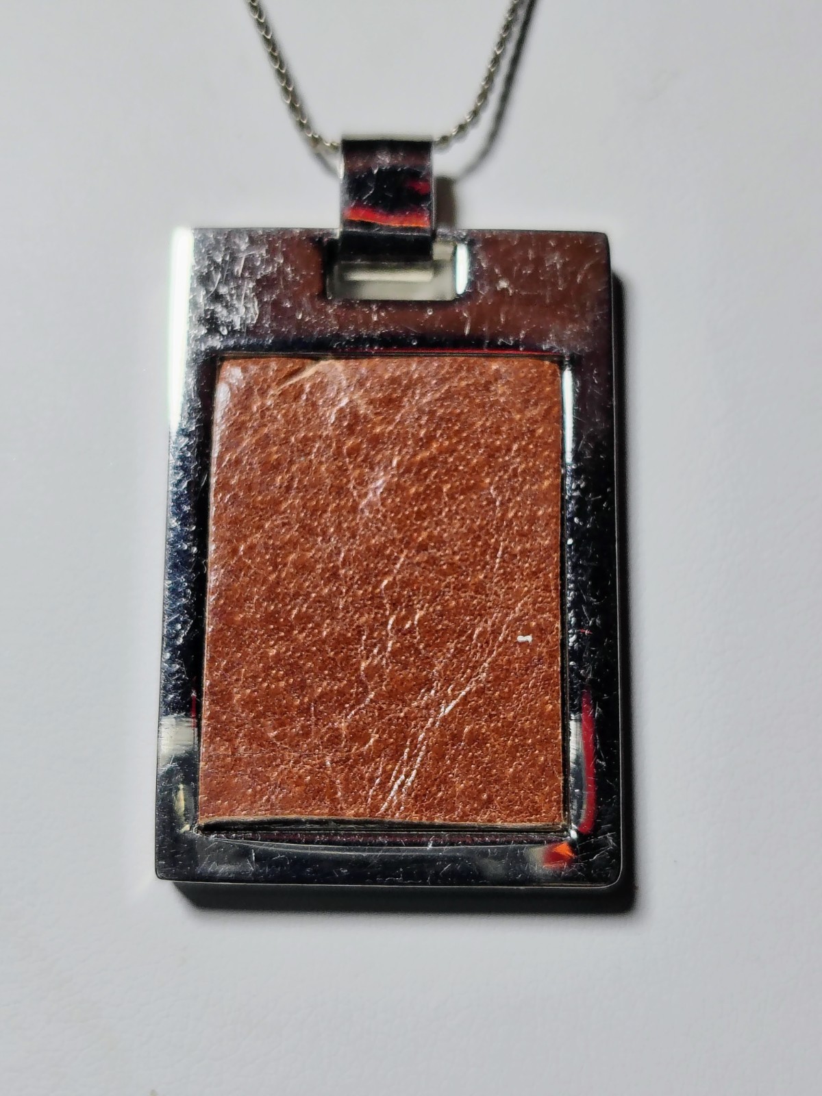 N684 Reversible Giani Bernini Pendant Necklace SilverTone Leather & Logo 18″