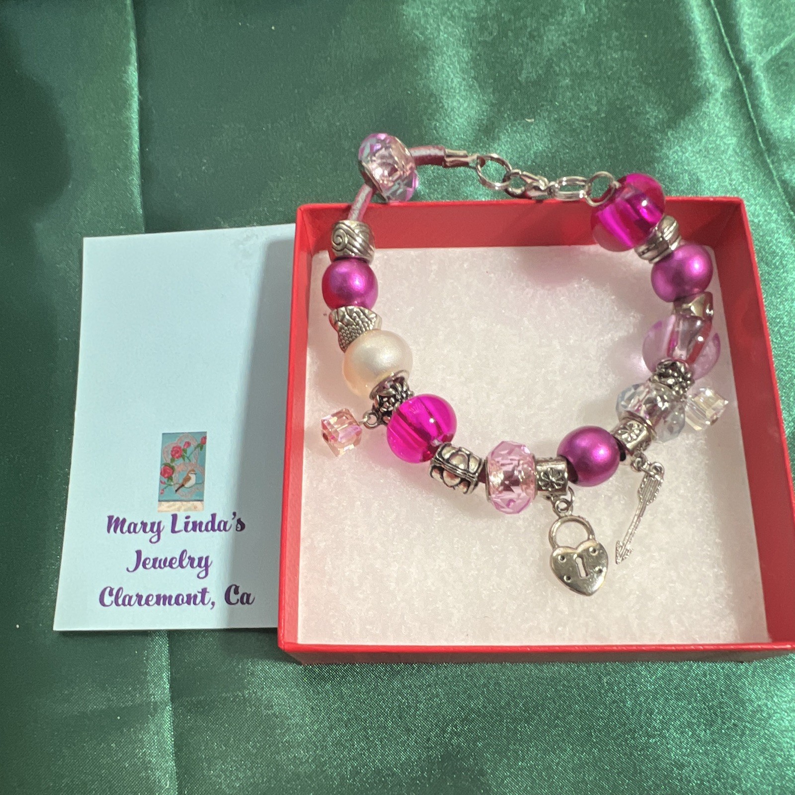 Bracelet, leather, pink sterling love, heart arrow, romantic, beautiful.