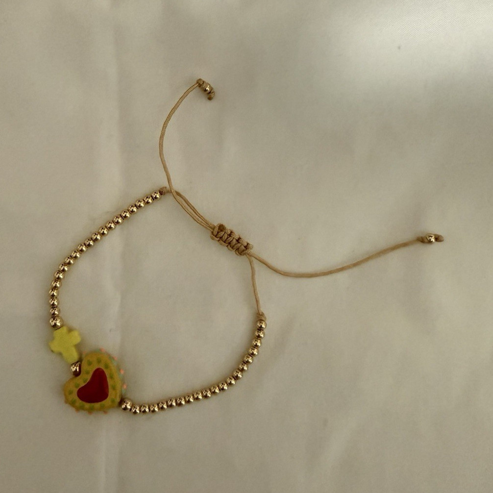 Gold Tone Beaded Adjustable Slide Bracelet w/ Dangle Enamel Heart Charm Love