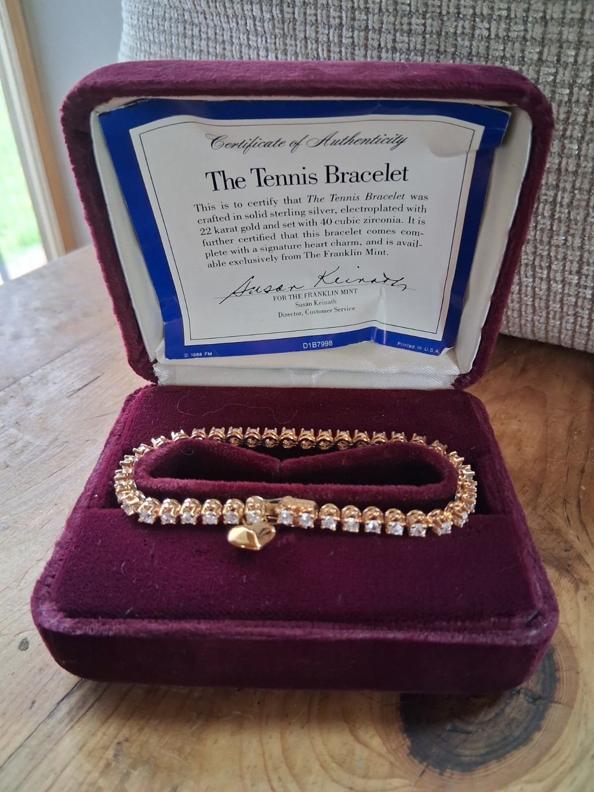 6 In Sterling Silver ,electroplated 22k Gold Set With 40 Cubic Zirconia…
