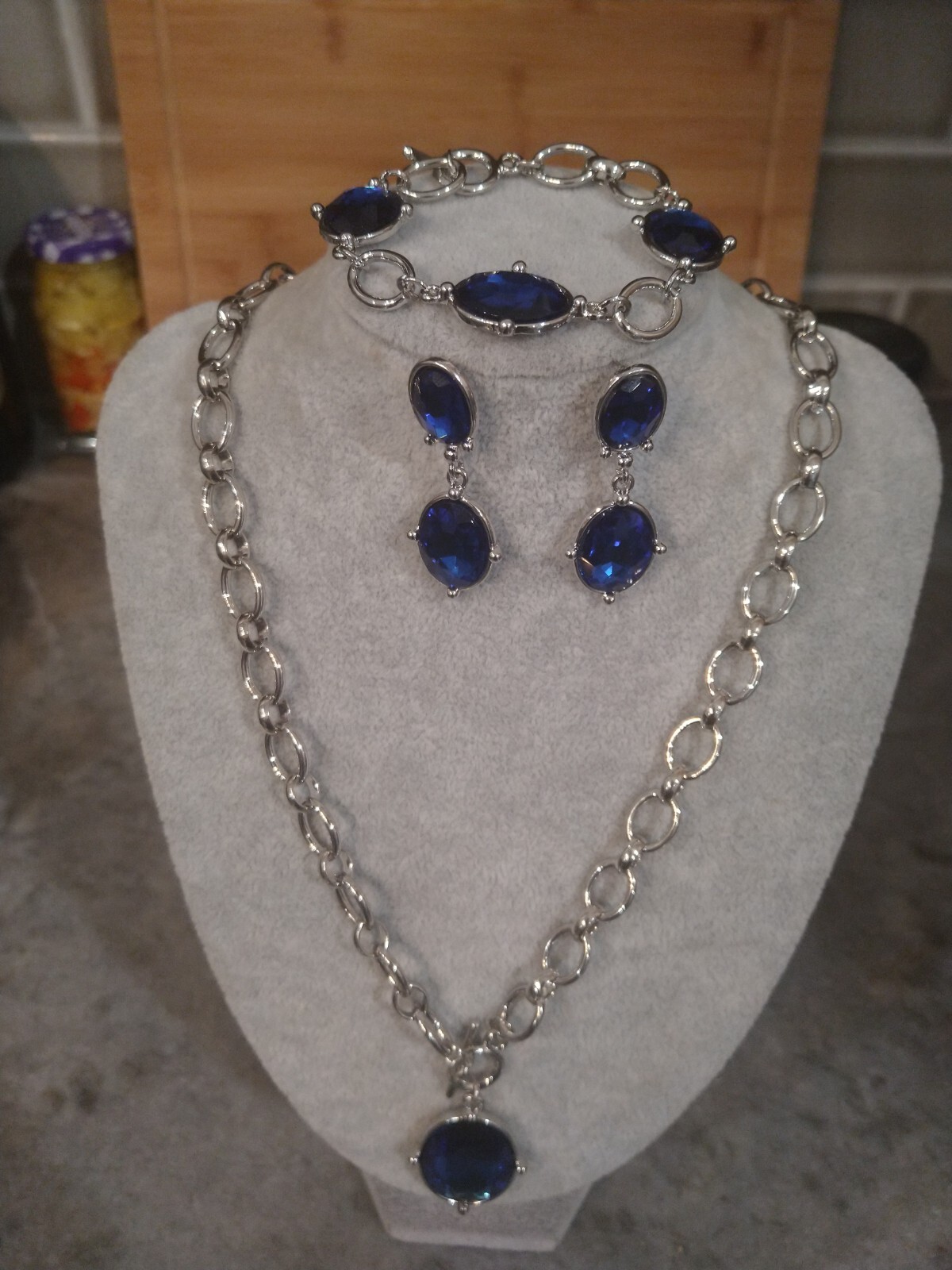Set of 3 Sim. Blue SapphireLinkedChainNcklce,20.5 ,Brclet,Earrings,Silvrtone