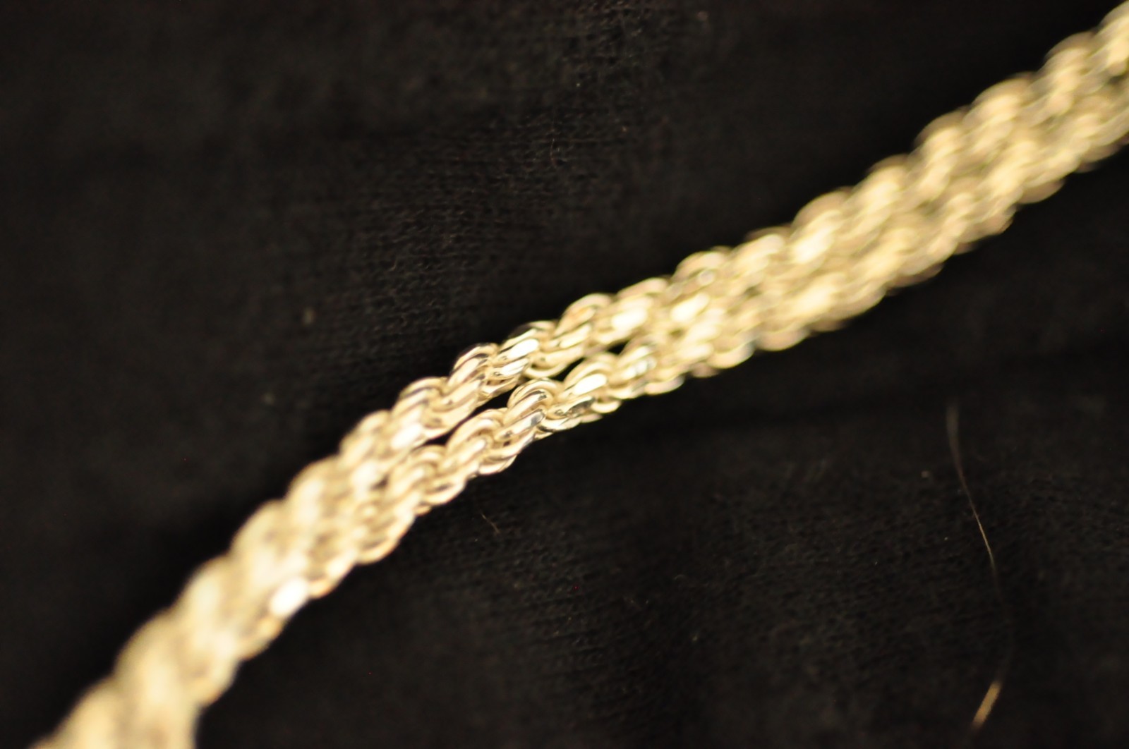 Attractive Italian 925 Sterling Silver Rope Chain – 26″ – 18 g – 3mm  – Italy