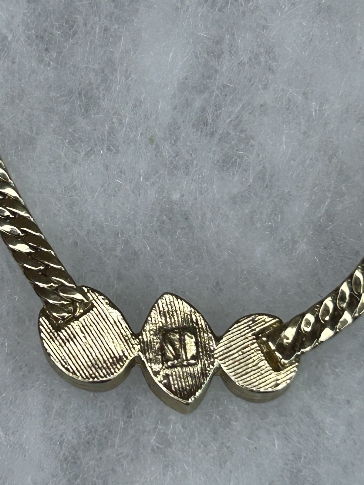 Vintage SC Gold Tone Three-Stone Necklace (c. 1980s–1990s)