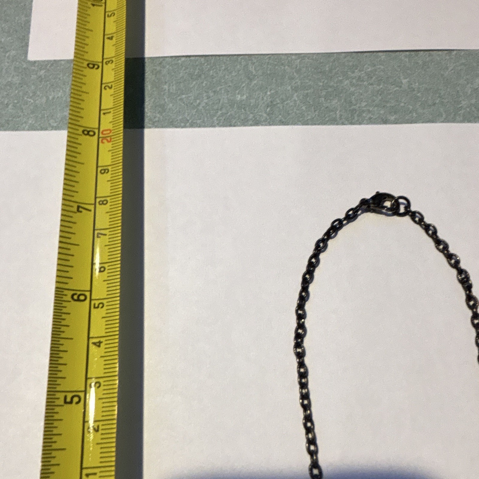 Black Metal Oval Charm Pendant Necklace 18in Cable Chain Lobster Amber Beads
