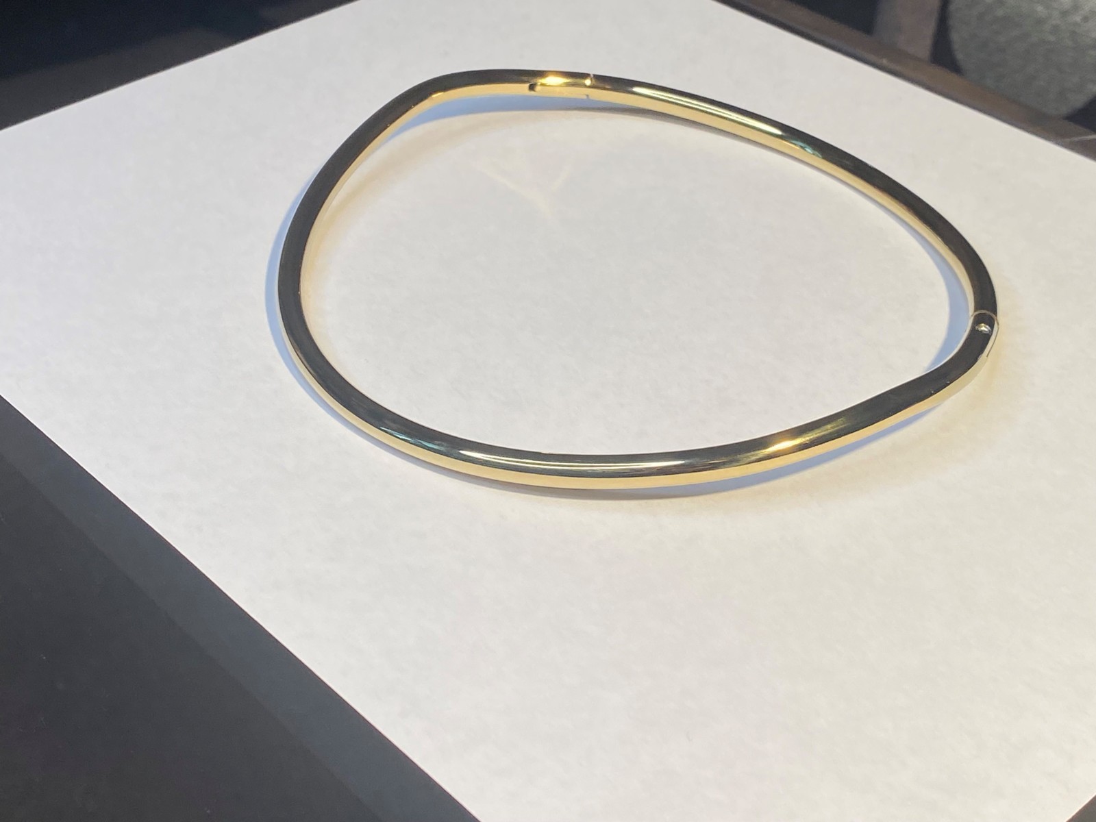 Gold Stainless Steel Locking Curved Eternity Collar with O-Ring (6mm)