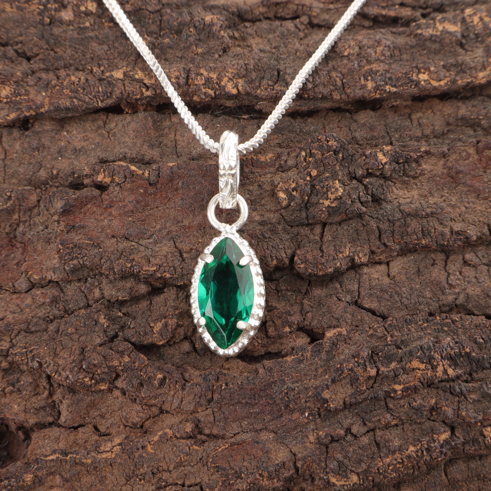 Emerald Gemstone Jewelry 925 Silver Handmade Pendant 1.2″ For Anniversary Gifts
