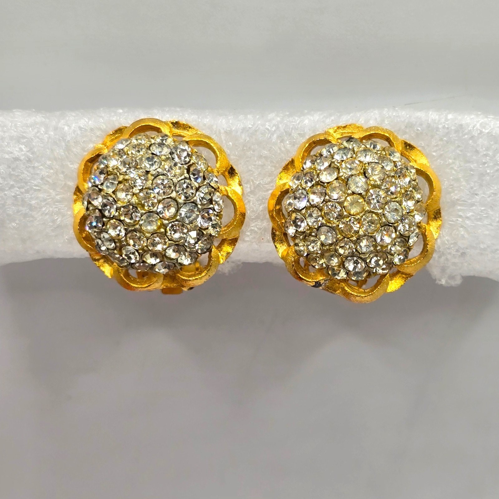 Earrings Vintage Domed Clustered Pave Clear Rhinestones Scalloped Borders SK3313