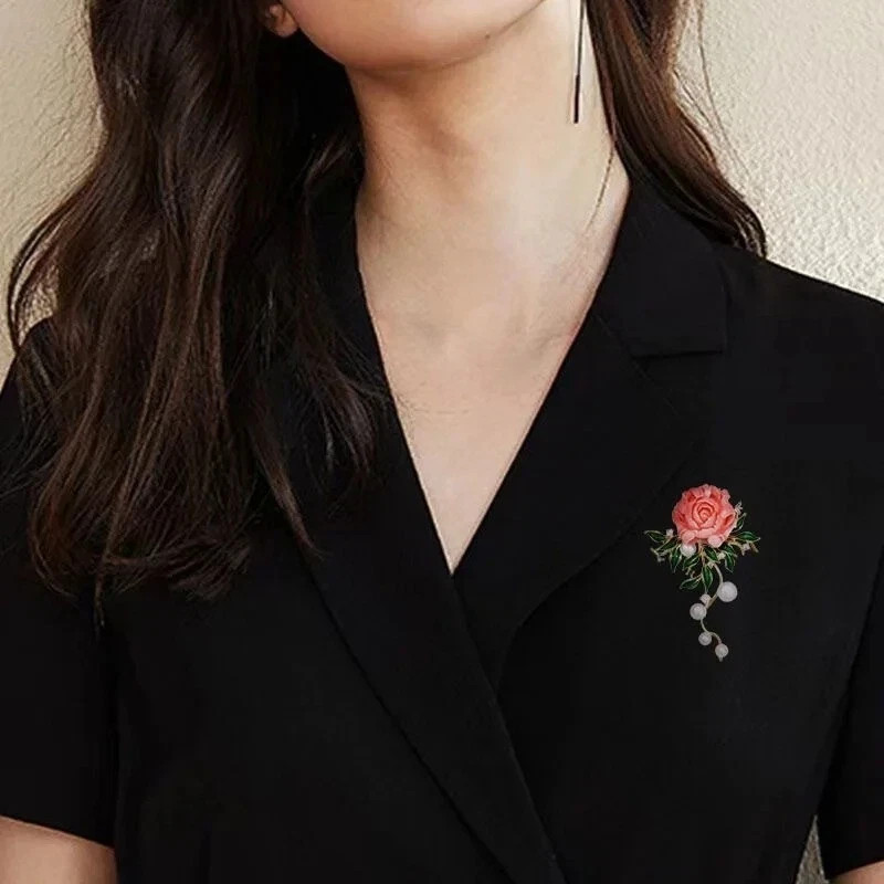 Elegant Rose Flower Brooch Pin for Women New Faux Pearl Fashion Gift Jewelry