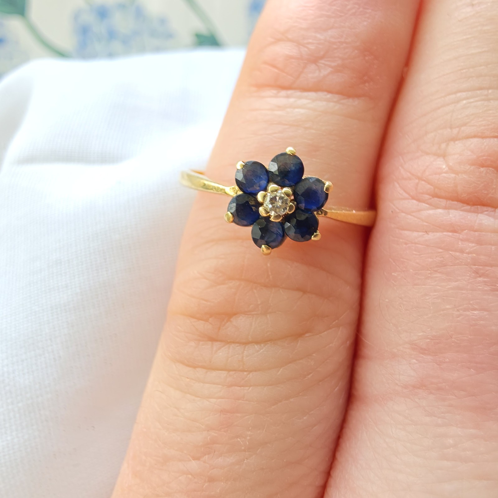 14k Solid Sapphire & Diamond Flower Cluster Ring Sz 6.5 Vtg Ring Everyday Wear