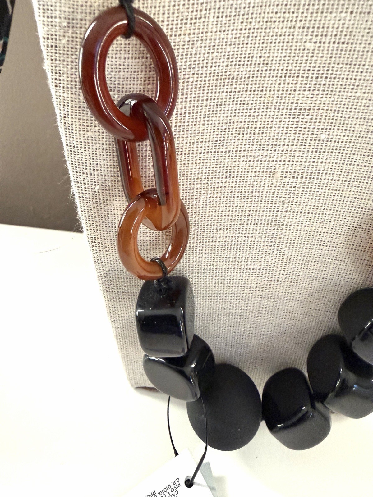Chicos NWT Scarf Necklace, Stone, Glass & Lucite with Matching Earrings