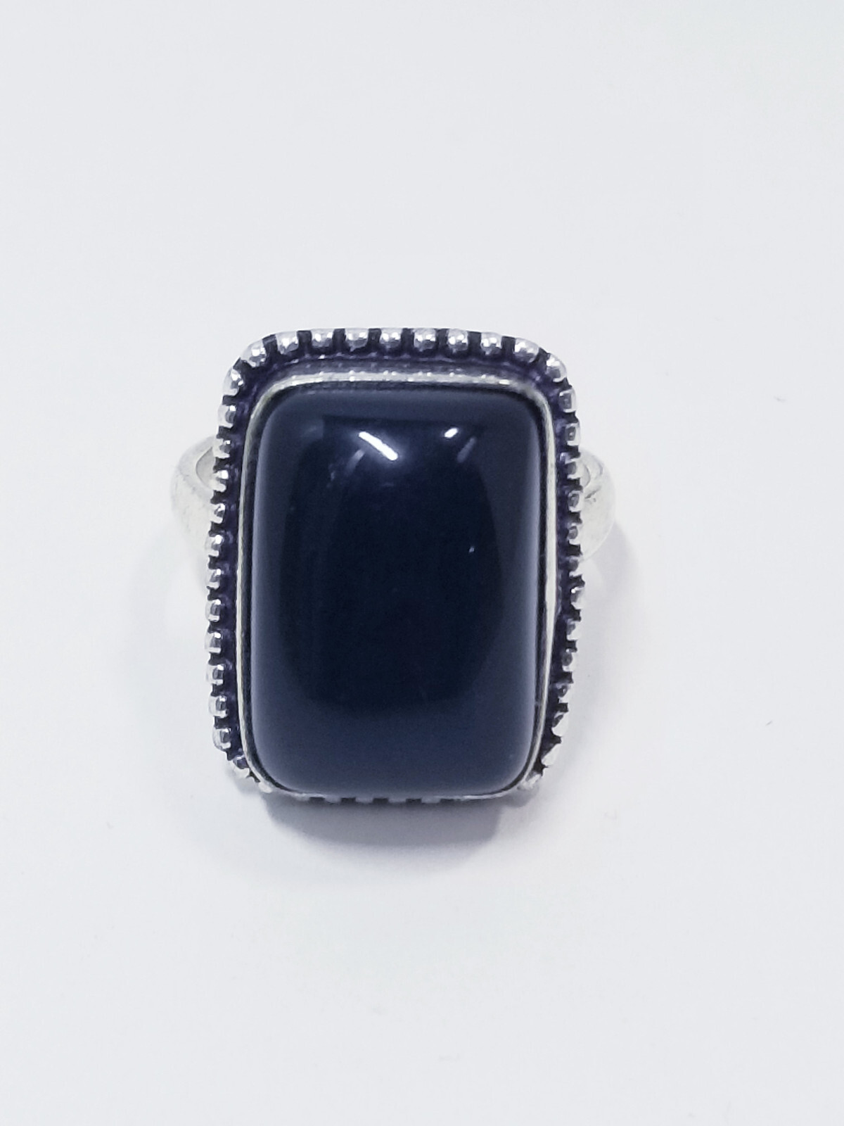 Sterling Silver Onyx Ring sz 9 (9.1g T.W.)