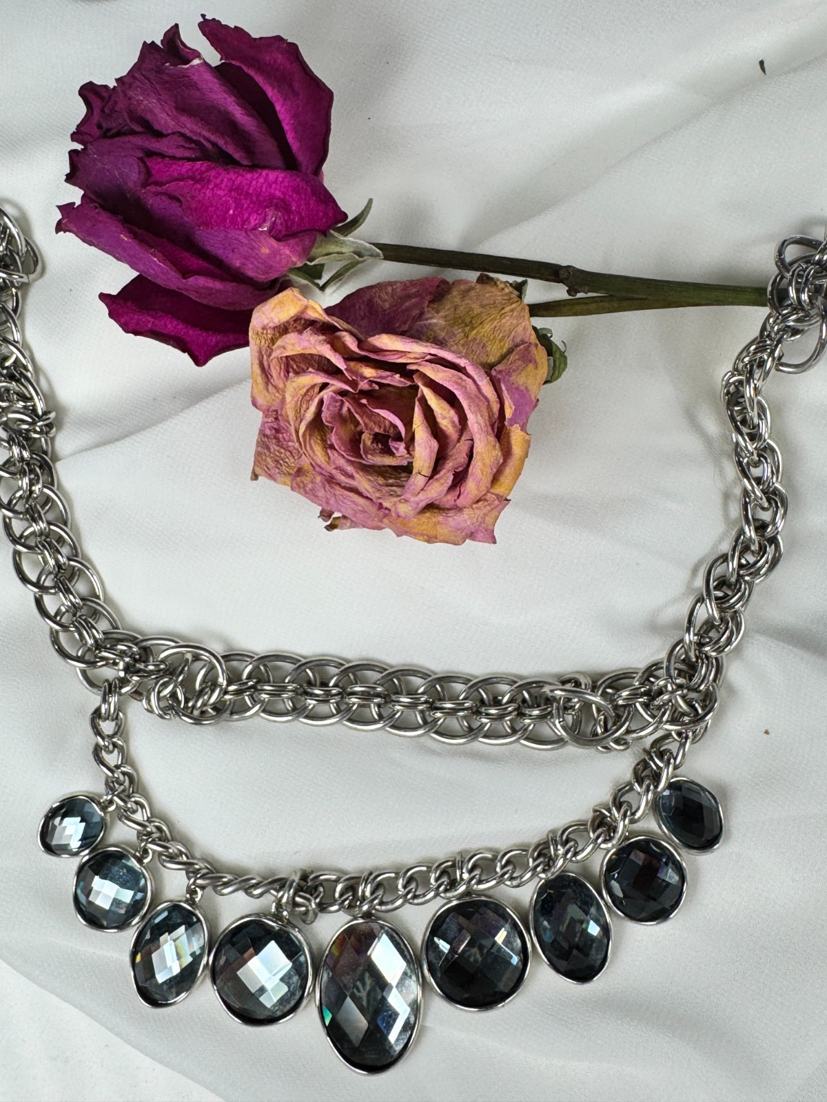 Chunky Silver Tone Chain Necklace Faceted Gray Glass Crystal Statement Bib Neckl