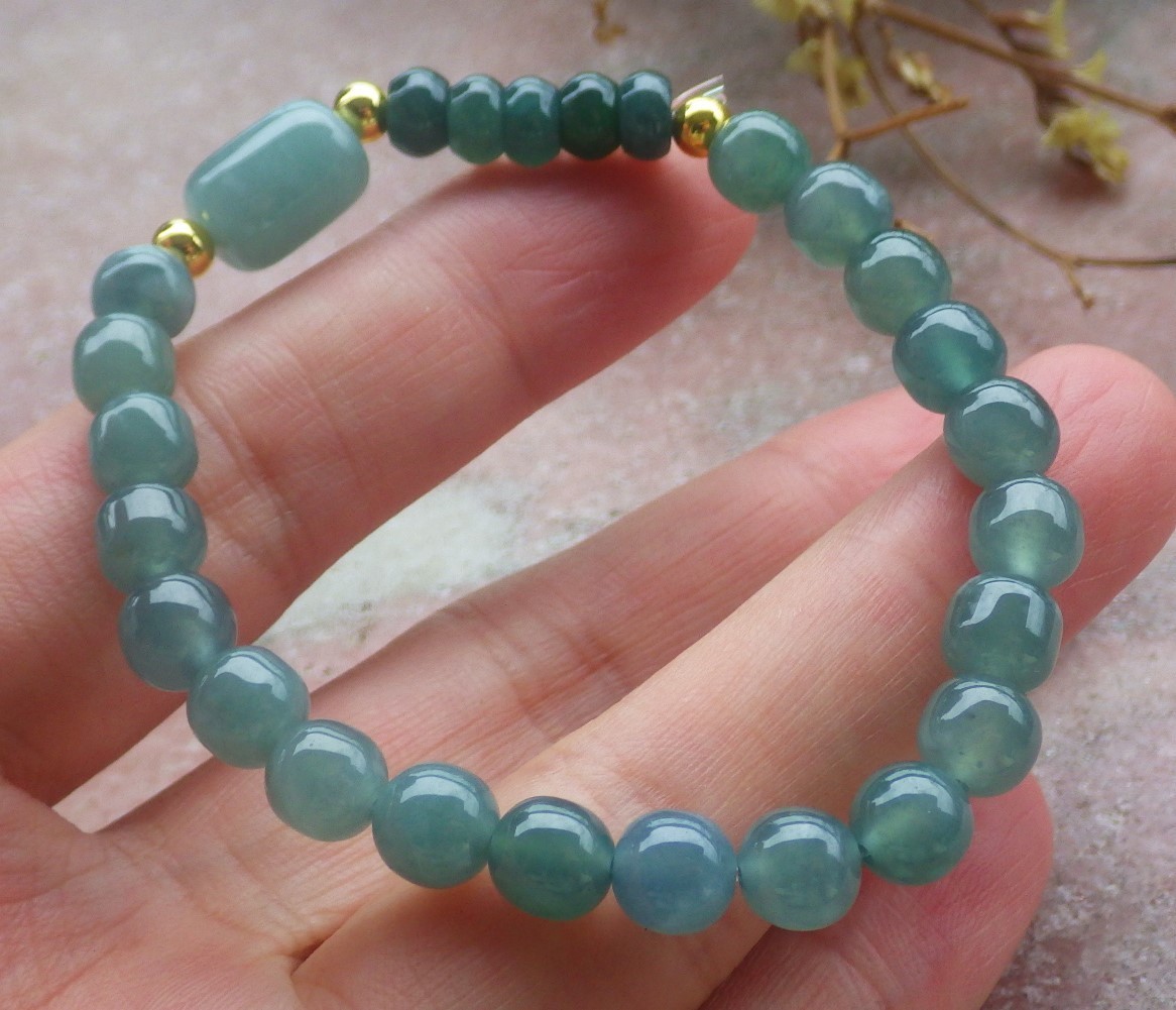 1 Pcs Green 100% A JADE Jadeite Beads Bangle Circle Bracelet 6 inches 手链 737146