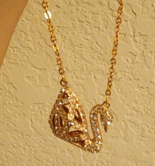 Swarovski Crystal Facet Reversible Swan Necklace Rose Gold Plated Black EUC