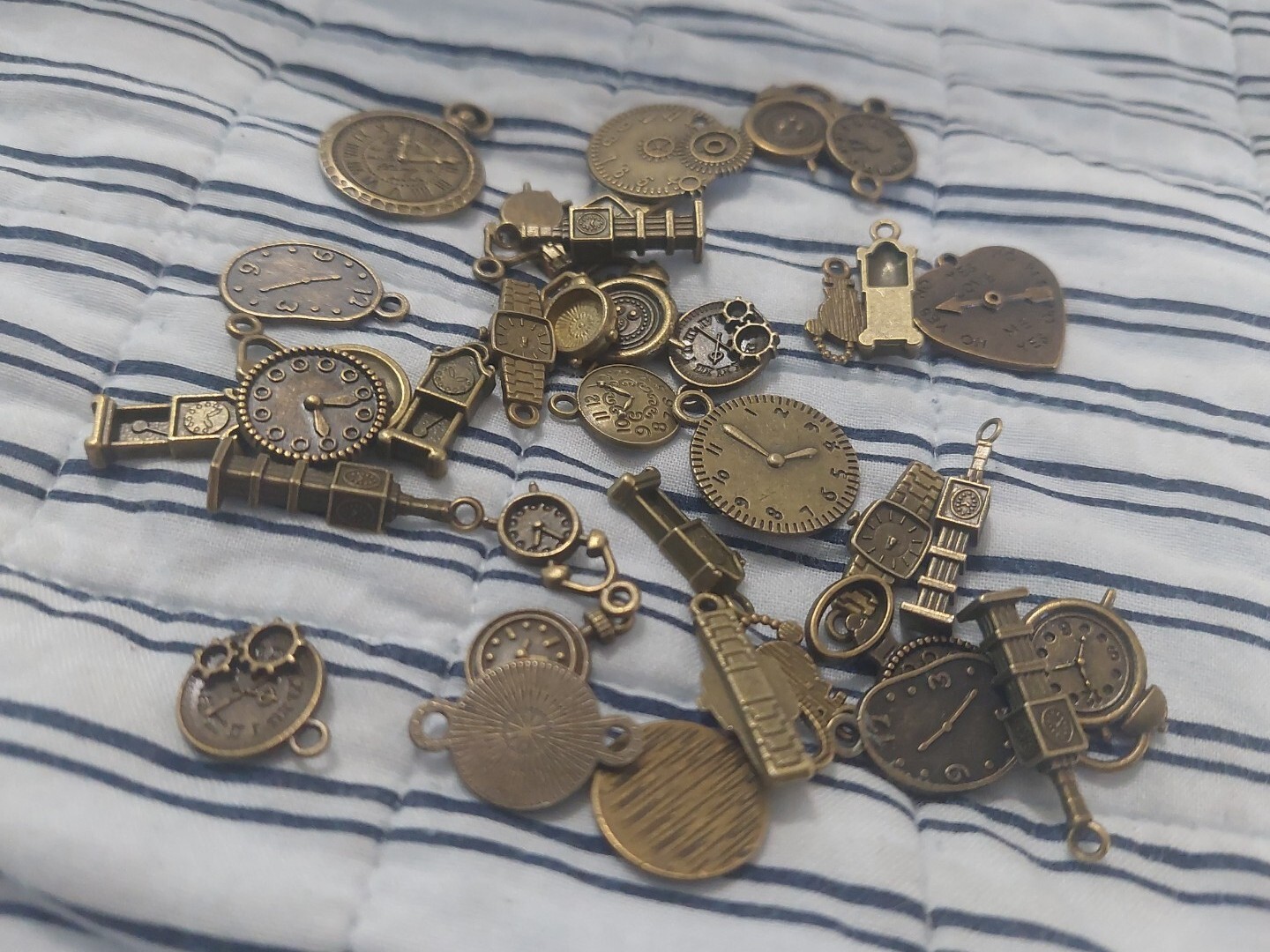 Steampunk Clock Charms Antiqued Bronze Watch Jewelry Supplies Mixed Lot 5pcs