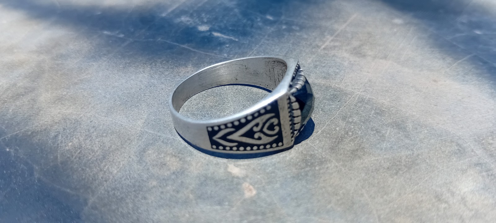 Silver Ring men’s Purity 925 Black Onyx Stone Ottomen Style size 11.5