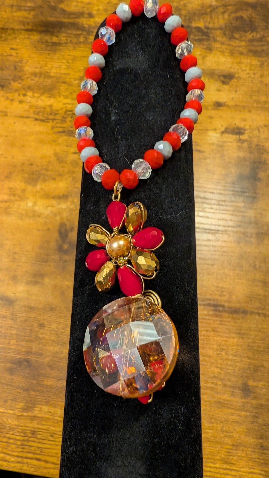 Stretch Beaded Anklet Bracelet w/ Dangling Flower Charm Red Gold Gray Unique
