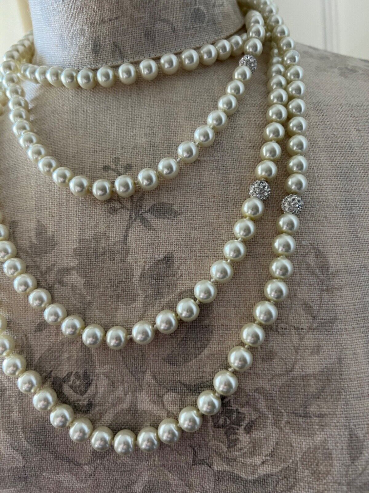 Good Quality Glass Pearl Versatile Very Long Length Crystal Balls Necklace BNWOT