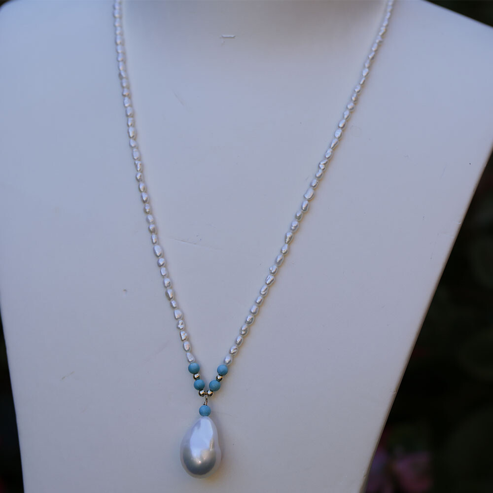 DL84 46cm Elegant White Freshwater pearl necklace 13.8×20.3mm pendant Turquoise