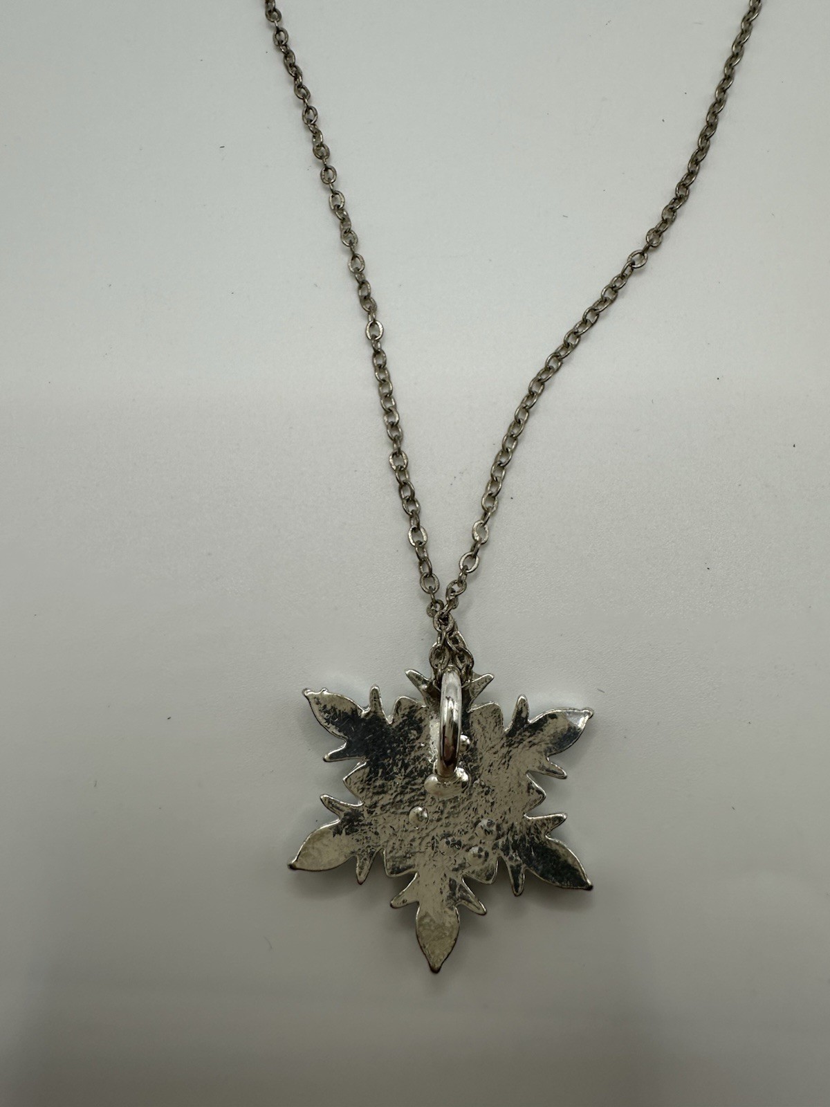 Silver Tone Chain Necklace With Blue Rhinestone Snowflake Pendant 18”