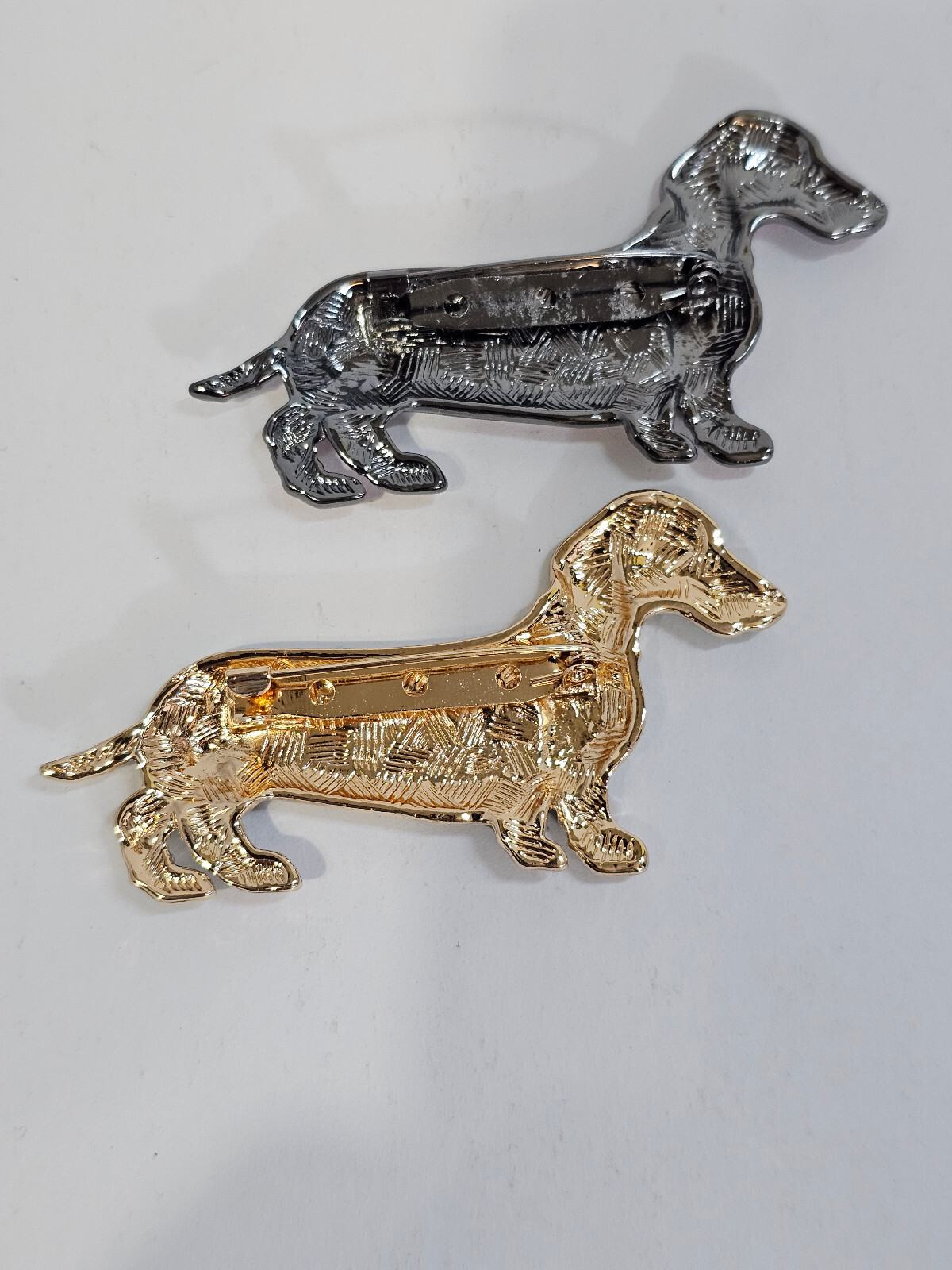 Dachshund Pin Vintage Style Metal Alloy Brooch ~ Matte Finish ~ Doxie Moxie