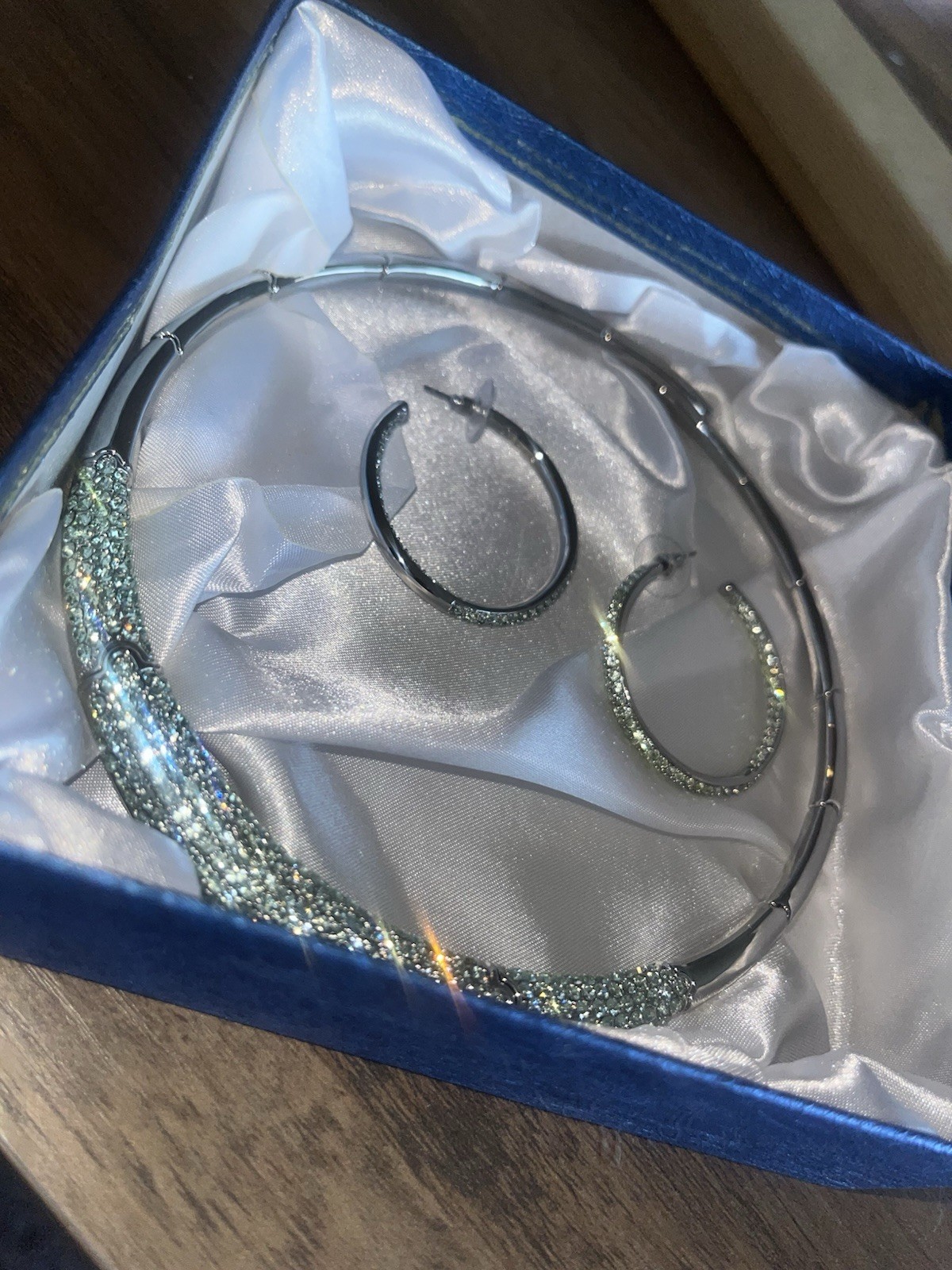 Joan Boyce All the Toppings Neck Wire & Hoop Pierced Earrings Silvertone/Aqua