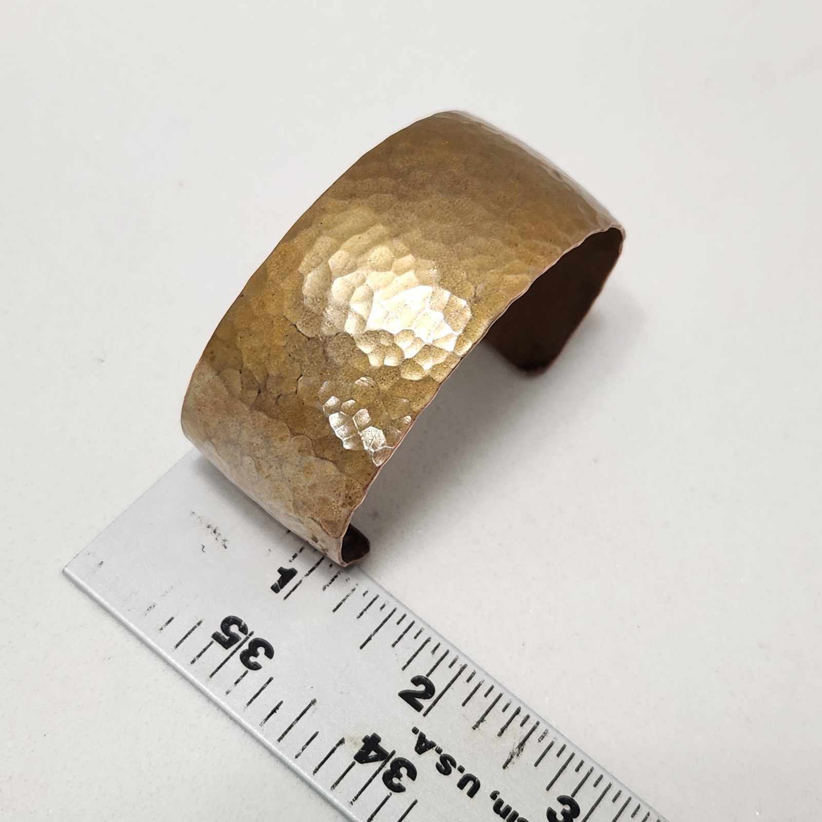 1970s Mexico Cobre Hammered Copper Cuff Bracelet 1″ Wide Retro Modernist 30g Vtg