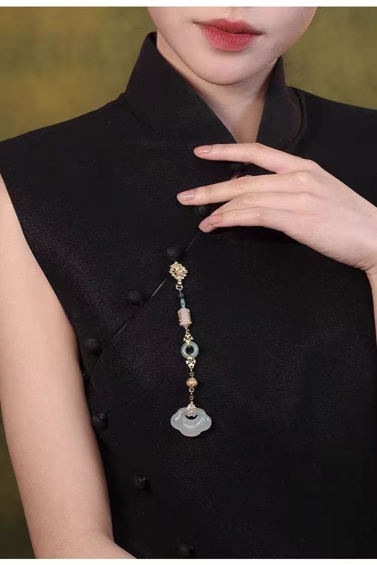 Qipao Frog Button Tassel Pendant, Gold Plated Serpentine Jade Waist Accessory