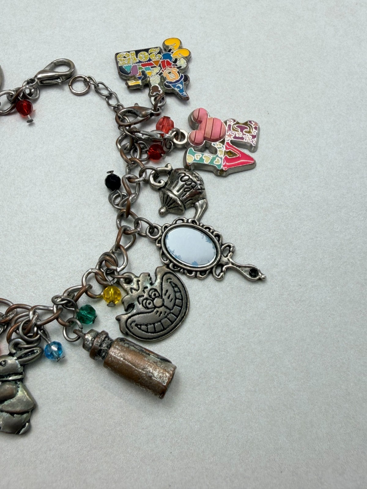 Alice in Wonderland Charm Bracelet Silver Tone Fairy Tale Jewelry 8.1/4″