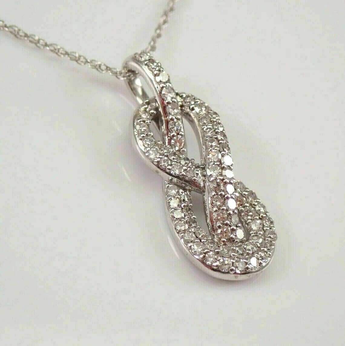 Round Cut Simulated Diamond Women’s Stunning Knot Pendant 14K White Gold Plated
