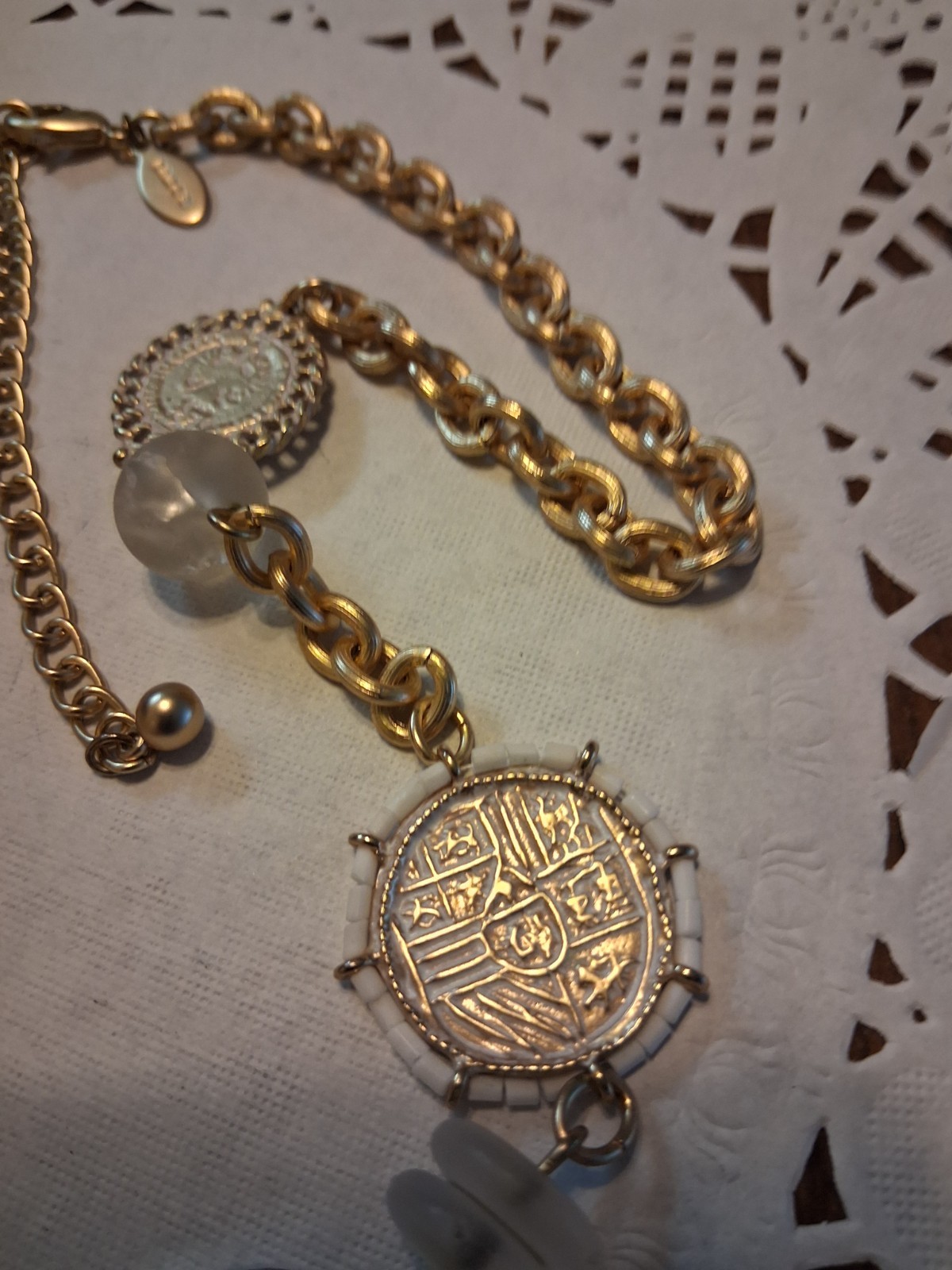 Chico’s Gold Tone Round Link Chain Coin Pendant Necklace White Beads Signed