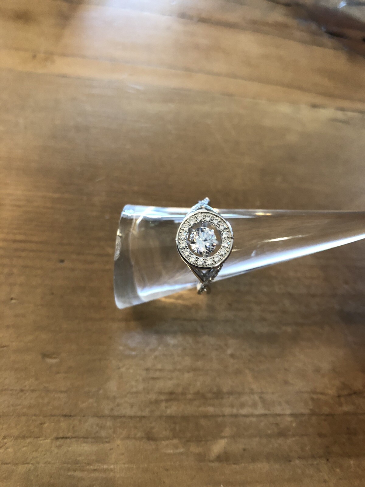Avon Everlasting Love Ring Floating CZ Stone Raised Setting 925 Size 9