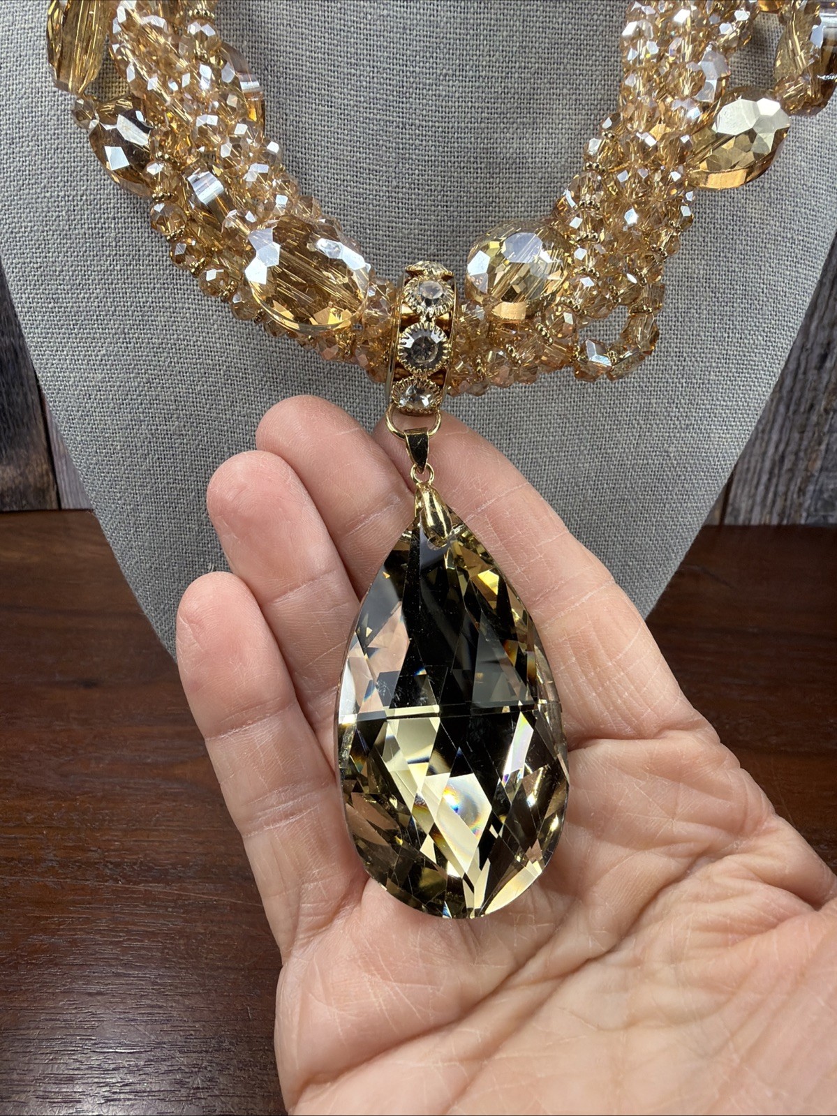 Christian Siriano New York Chunky Statement Gold Crystal Choker champagne AB