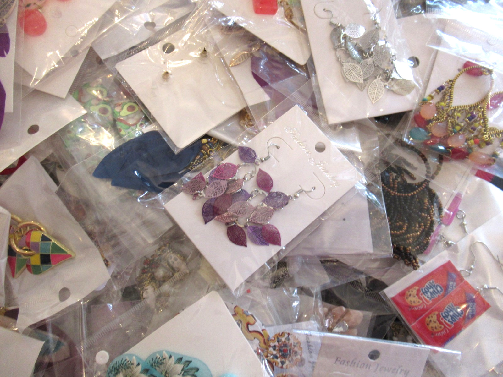 80 Pairs Mixed Earrings Bulk Lot Whole Sale Pearl Rhinestone Assortments NWT