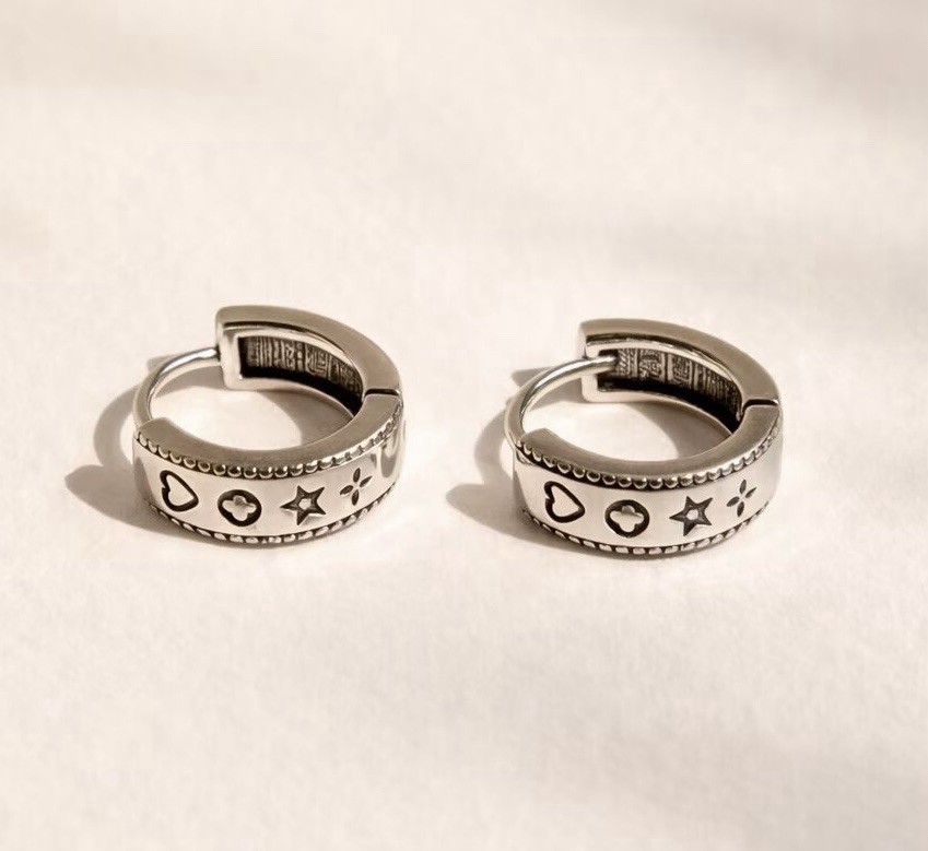 Heart Huggie Hoop Earrings 925 Silver small Heart Star Hoop Earrings 172