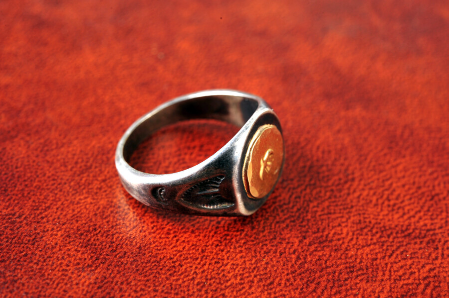 Goro’s Handmade Gold Stamp Silver Ring No.20