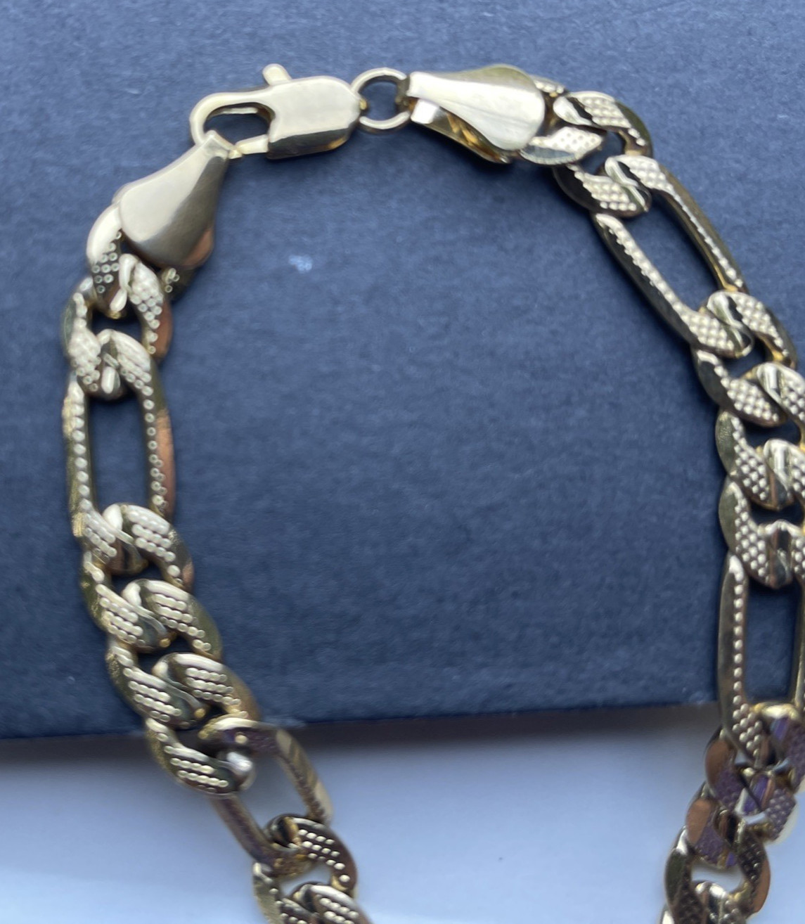 Men’s Figaro 18k Gold Plated Hip Hop Chain Necklace 23-7/8 inch Weight 40 Grams