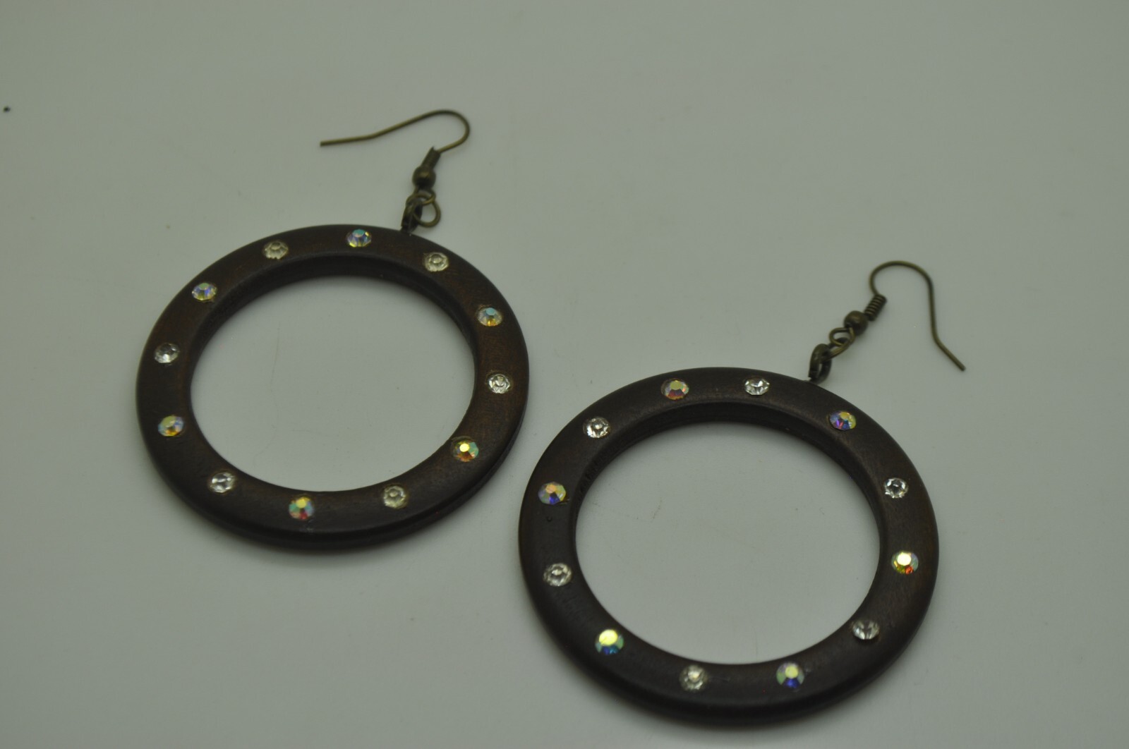 high quality vintage darkbrown 2 inch round Wood with stone Bohemian Earrings