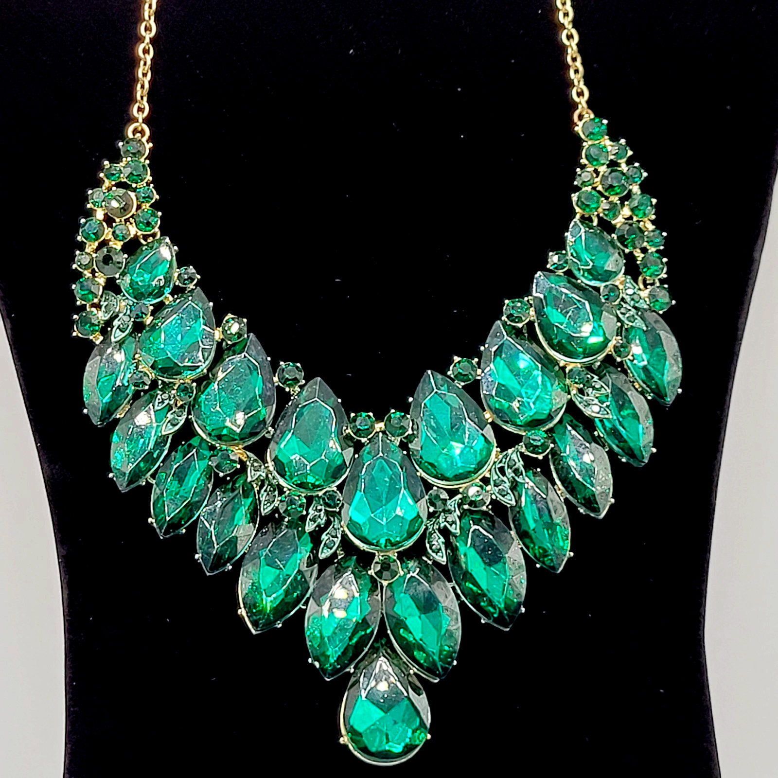 Christina Collection Green Faceted Glass Rhinestone Gold Tone Formal Necklace
